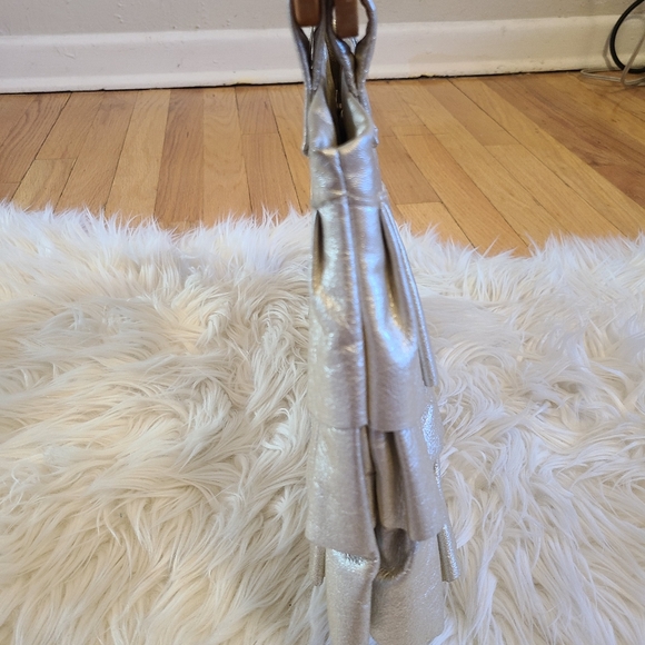 🔥Workshop gold leather ruffle handbag - Picture 3 of 7